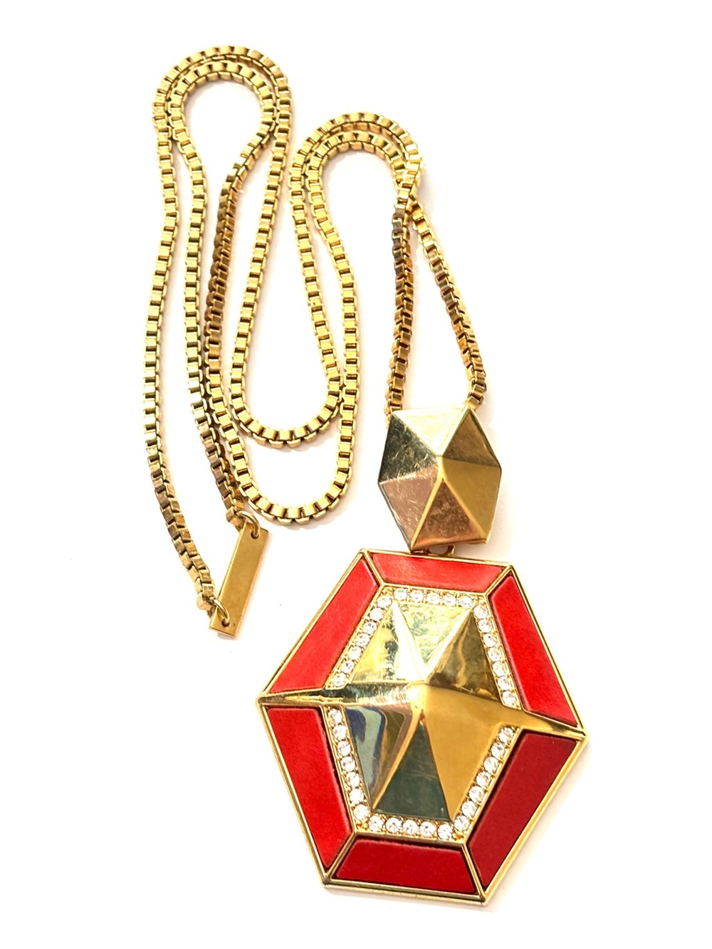Vince Camuto Signed Red Gold Tone Geometric Rhinestone Pendant Necklace 30”